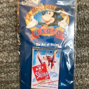 Walt Disney’s “The Art of skiing” Pin